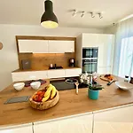 Koenigsseer Ache 아파트 *